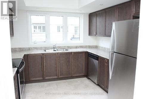 2620 Deputy Minister Path, Oshawa, ON - Indoor Photo Showing Kitchen With Double Sink