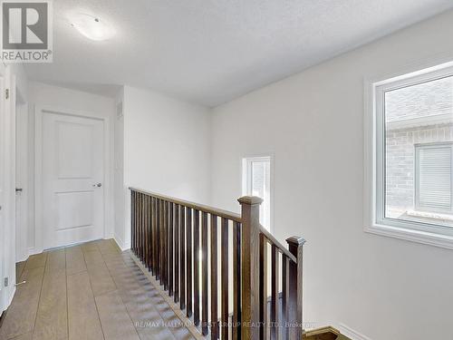 340 Okanagan Path, Oshawa, ON - Indoor Photo Showing Other Room