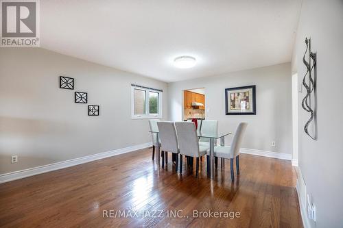 50 Squire Drive, Richmond Hill (Devonsleigh), ON - Indoor Photo Showing Dining Room