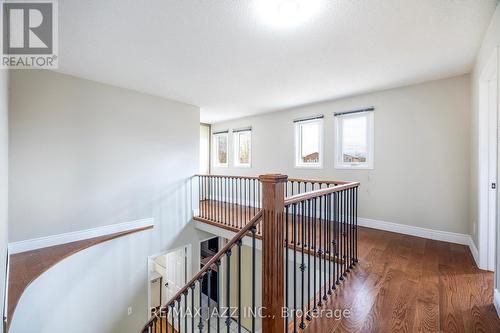 50 Squire Drive, Richmond Hill (Devonsleigh), ON - Indoor Photo Showing Other Room