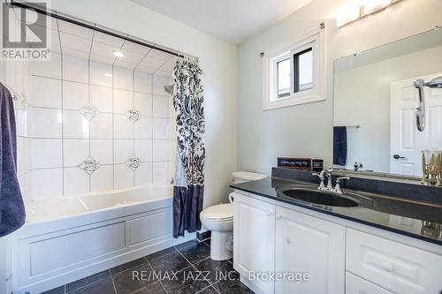 50 Squire Drive, Richmond Hill (Devonsleigh), ON - Indoor Photo Showing Bathroom