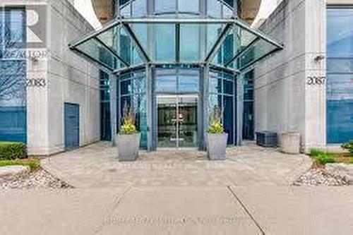 809 - 2083 Lake Shore Boulevard W, Toronto, ON - Outdoor