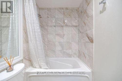 809 - 2083 Lake Shore Boulevard W, Toronto, ON - Indoor Photo Showing Bathroom