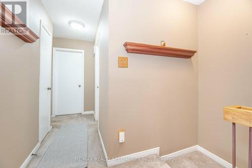 6017 Chidham Crescent, Mississauga, ON - Indoor Photo Showing Other Room