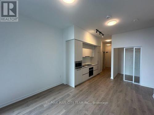 710 - 1285 Dupont Street, Toronto, ON - Indoor