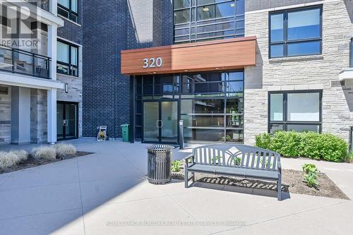 312 - 320 Plains Road E, Burlington, ON - Outdoor