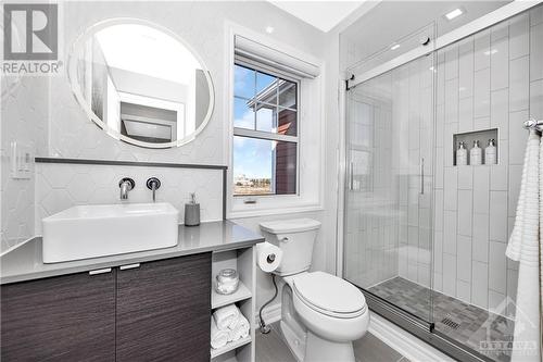 177 Par La Ville Circle, Stittsville, ON - Indoor Photo Showing Bathroom