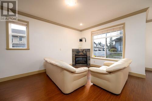 2046 Robson Place Unit# 29, Kamloops, BC - Indoor With Fireplace