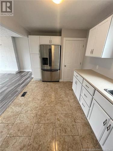 213 Snow Avenue, Moncton, NB - Indoor Photo Showing Kitchen