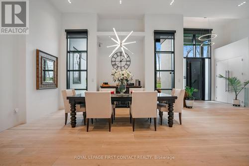 2761 Lockhart Road, Innisfil, ON - Indoor Photo Showing Dining Room