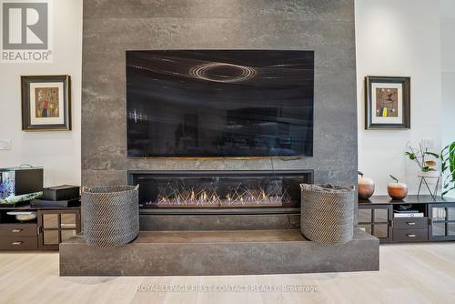 2761 Lockhart Road, Innisfil, ON - Indoor With Fireplace