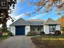 16 King'S Court, Loyalist (Bath), ON  - Outdoor With Facade 