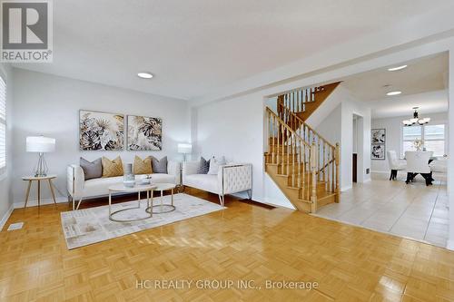 316 La Rocca Avenue, Vaughan, ON - Indoor Photo Showing Living Room