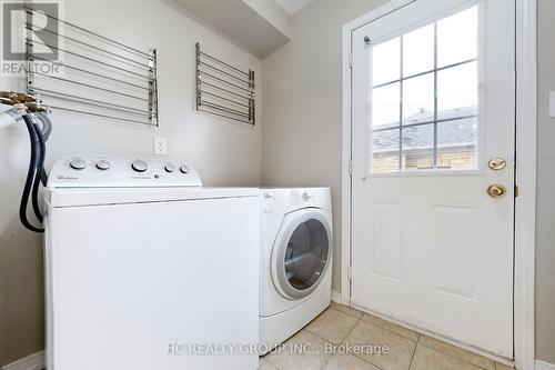 316 La Rocca Avenue, Vaughan, ON - Indoor Photo Showing Laundry Room