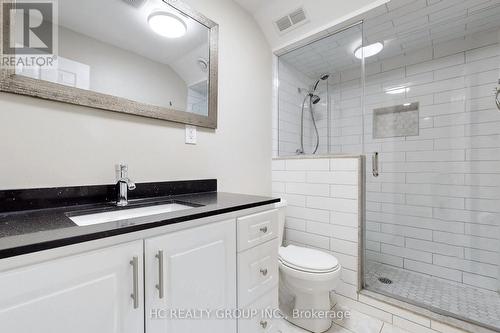 316 La Rocca Avenue, Vaughan, ON - Indoor Photo Showing Bathroom