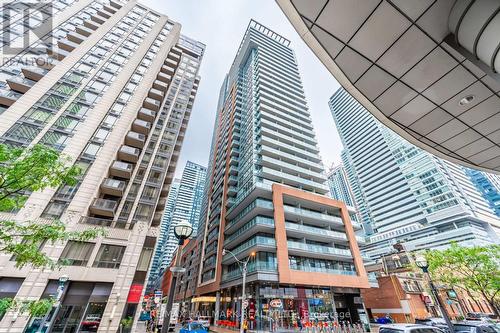 901 - 8 Mercer Street, Toronto, ON - Outdoor With Balcony With Facade