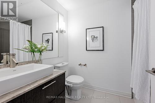 901 - 8 Mercer Street, Toronto, ON - Indoor Photo Showing Bathroom