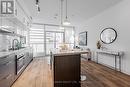 901 - 8 Mercer Street, Toronto, ON  - Indoor Photo Showing Kitchen 