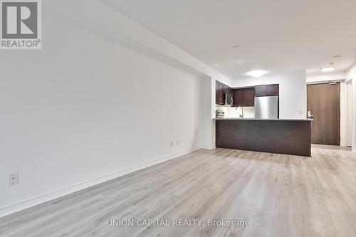 1603 - 19 Grand Trunk Crescent, Toronto, ON - Indoor