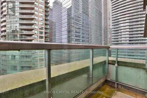 1603 - 19 Grand Trunk Crescent, Toronto, ON - Outdoor