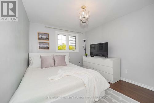 1 Plum Tree Way, Toronto, ON - Indoor Photo Showing Bedroom