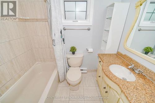 1 Plum Tree Way, Toronto, ON - Indoor Photo Showing Bathroom