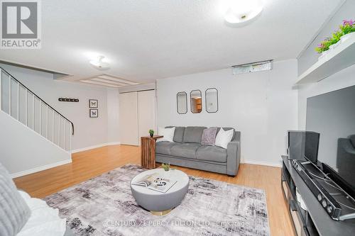 1 Plum Tree Way, Toronto, ON - Indoor Photo Showing Living Room