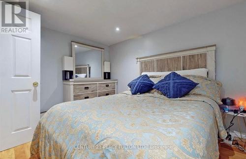 1 Plum Tree Way, Toronto, ON - Indoor Photo Showing Bedroom