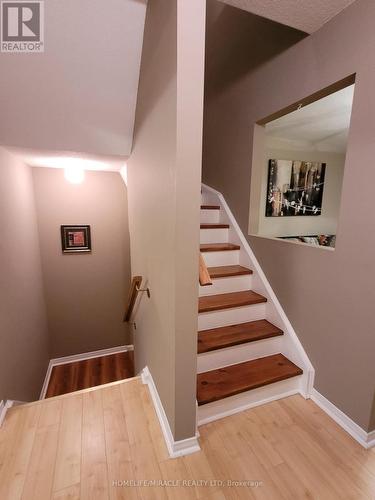 22 Exchequer Place, Toronto, ON - Indoor Photo Showing Other Room