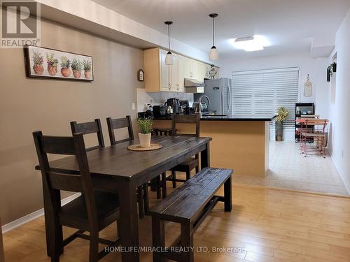 22 Exchequer Place, Toronto, ON - Indoor Photo Showing Dining Room