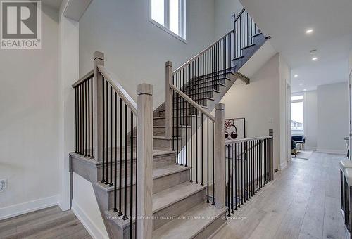 33 Seguin Street, Richmond Hill, ON - Indoor Photo Showing Other Room