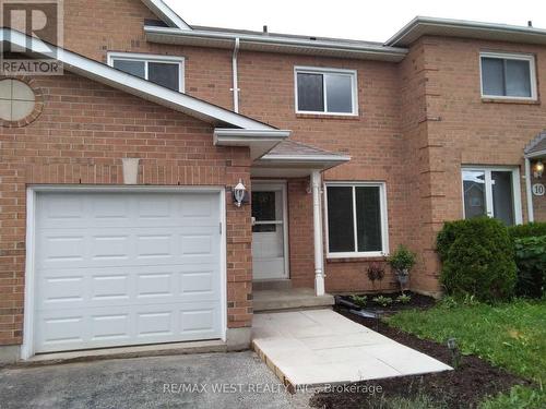 8 Lyfytt Crescent, Barrie, ON - Outdoor