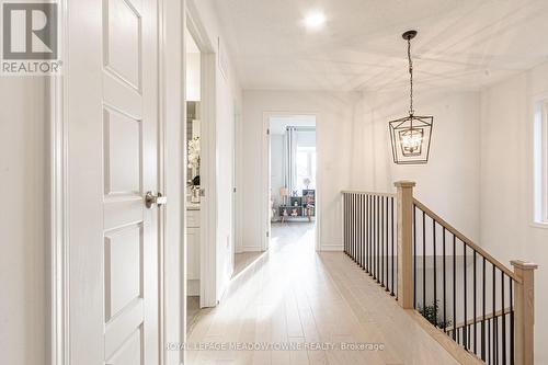 134 Yates Drive, Milton, ON - Indoor Photo Showing Other Room