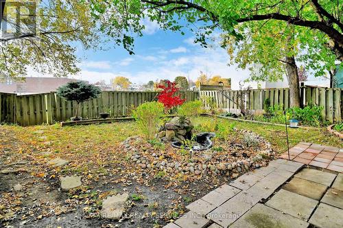 14 Greenhills Square, Brampton, ON - Outdoor With Backyard