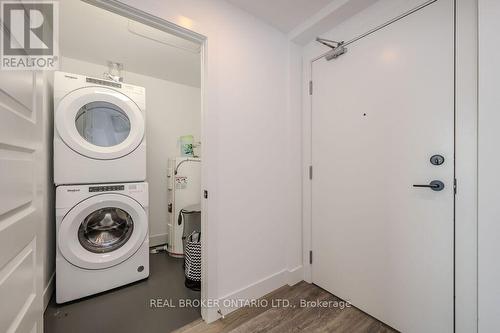 601 - 26 Lowes Road W, Guelph, ON - Indoor Photo Showing Laundry Room