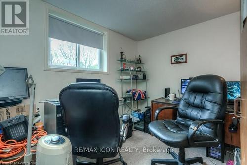 601 - 565 Greenfield Avenue, Kitchener, ON - Indoor Photo Showing Office