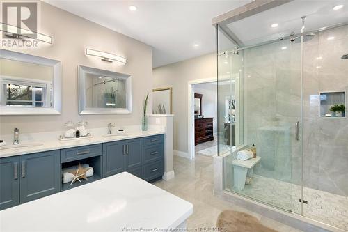 1696 Caille Avenue, Lakeshore, ON - Indoor Photo Showing Bathroom