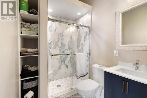 1696 Caille Avenue, Lakeshore, ON - Indoor Photo Showing Bathroom