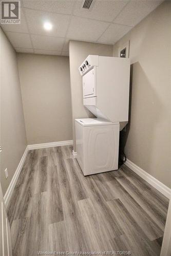 728 Brownstone Unit# 409, Lakeshore, ON - Indoor Photo Showing Laundry Room