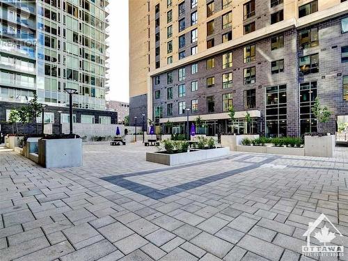 105 Champagne Avenue Unit#811, Ottawa, ON - Outdoor With Facade