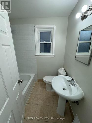 Main - 119 Cadillac Avenue S, Oshawa (Central), ON - Indoor Photo Showing Bathroom