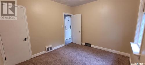 525 F Avenue S, Saskatoon, SK - Indoor Photo Showing Other Room