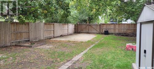 525 F Avenue S, Saskatoon, SK - Outdoor