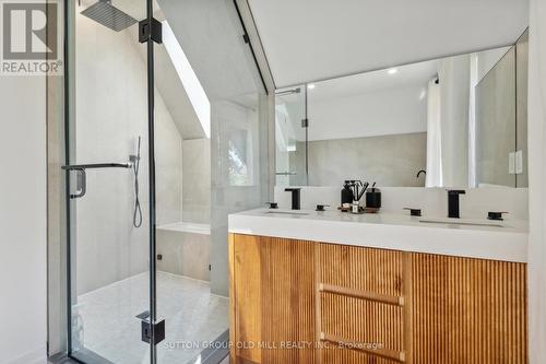 133 Westminster Avenue S, Toronto, ON - Indoor Photo Showing Bathroom