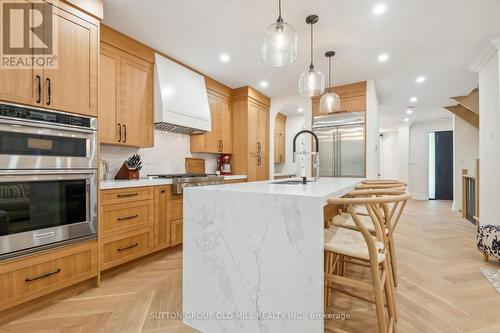 133 Westminster Avenue S, Toronto, ON - Indoor Photo Showing Kitchen With Upgraded Kitchen