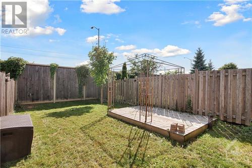 642 Pepperville Crescent, Ottawa, ON - Outdoor