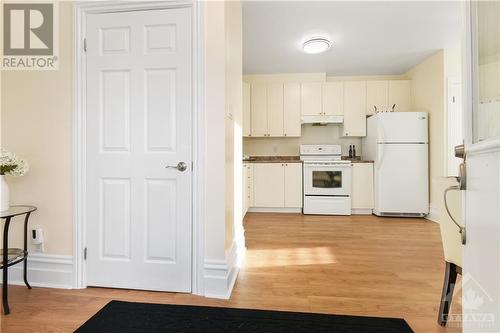 14 Charles Street, Arnprior, ON - Indoor Photo Showing Kitchen