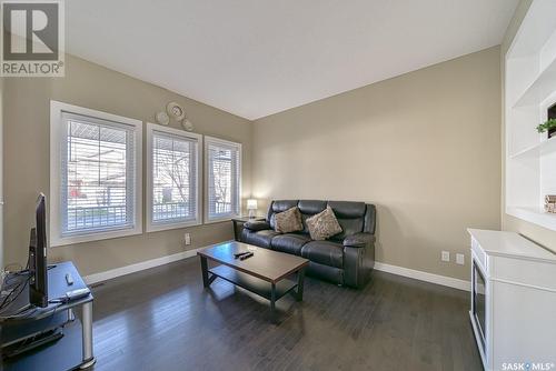 3366 Green Moss Lane, Regina, SK - Indoor Photo Showing Living Room