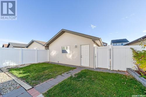 3366 Green Moss Lane, Regina, SK - Outdoor