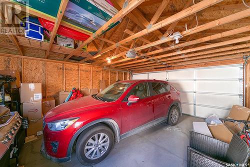 3366 Green Moss Lane, Regina, SK - Indoor Photo Showing Garage